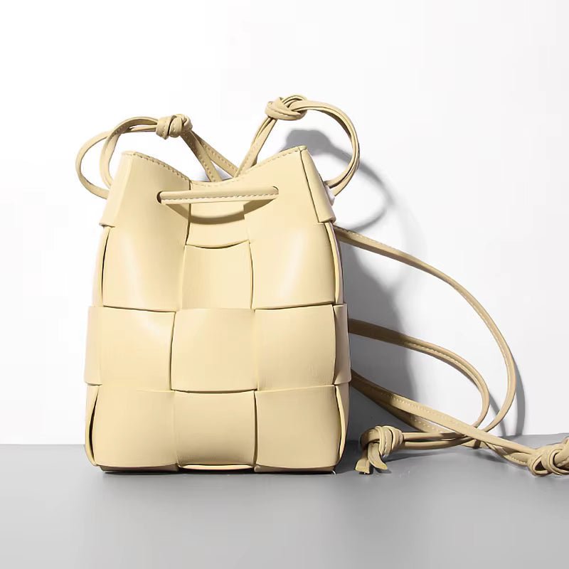 Handbags & Wallets - Windia
