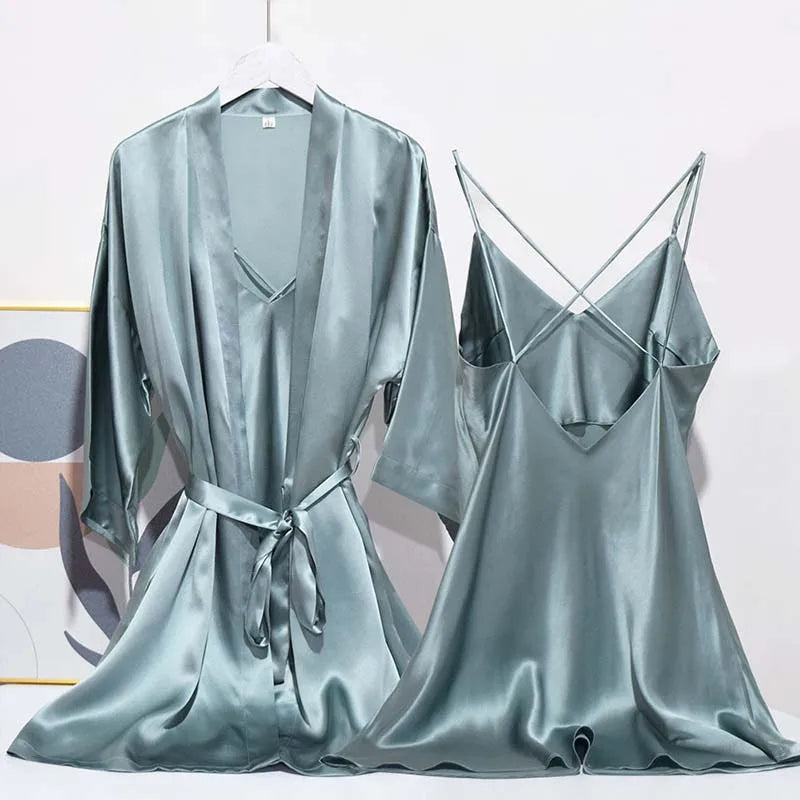 Heißer Verkauf Hohe Qualität Benutzerdefinierte Feste Pyjama Set Damen Seidenschlafanzug Roben Set für Frauen Robe 2-teiliges Set