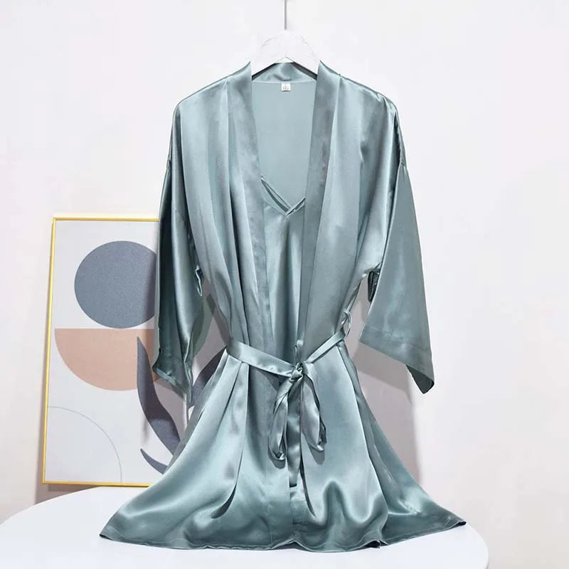 Heißer Verkauf Hohe Qualität Benutzerdefinierte Feste Pyjama Set Damen Seidenschlafanzug Roben Set für Frauen Robe 2-teiliges Set