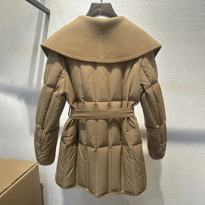 Women’s Winter Coat with Cashmere-Wool Collar
