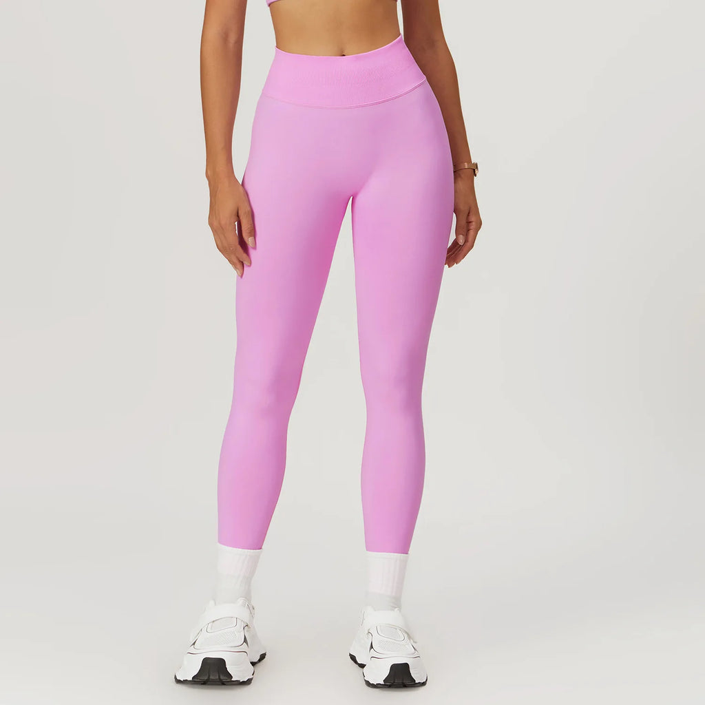 Seamless Scrunch Yoga Leggings — No T-Line, High Waist, Quick-Dry Activewear for Women